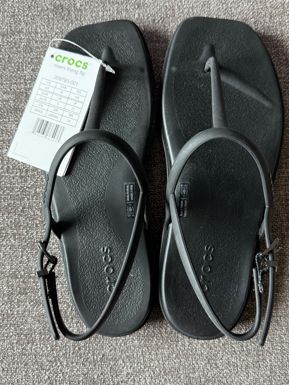 CROCS Miami Thong Flip Sandals in Black